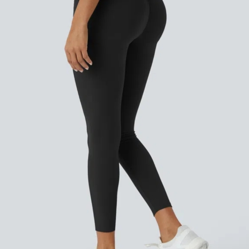 Halara Ultra Sculpt High Waisted Scrunch Butt Lifting Tummy Control Leggings - Picture 9 of 13
